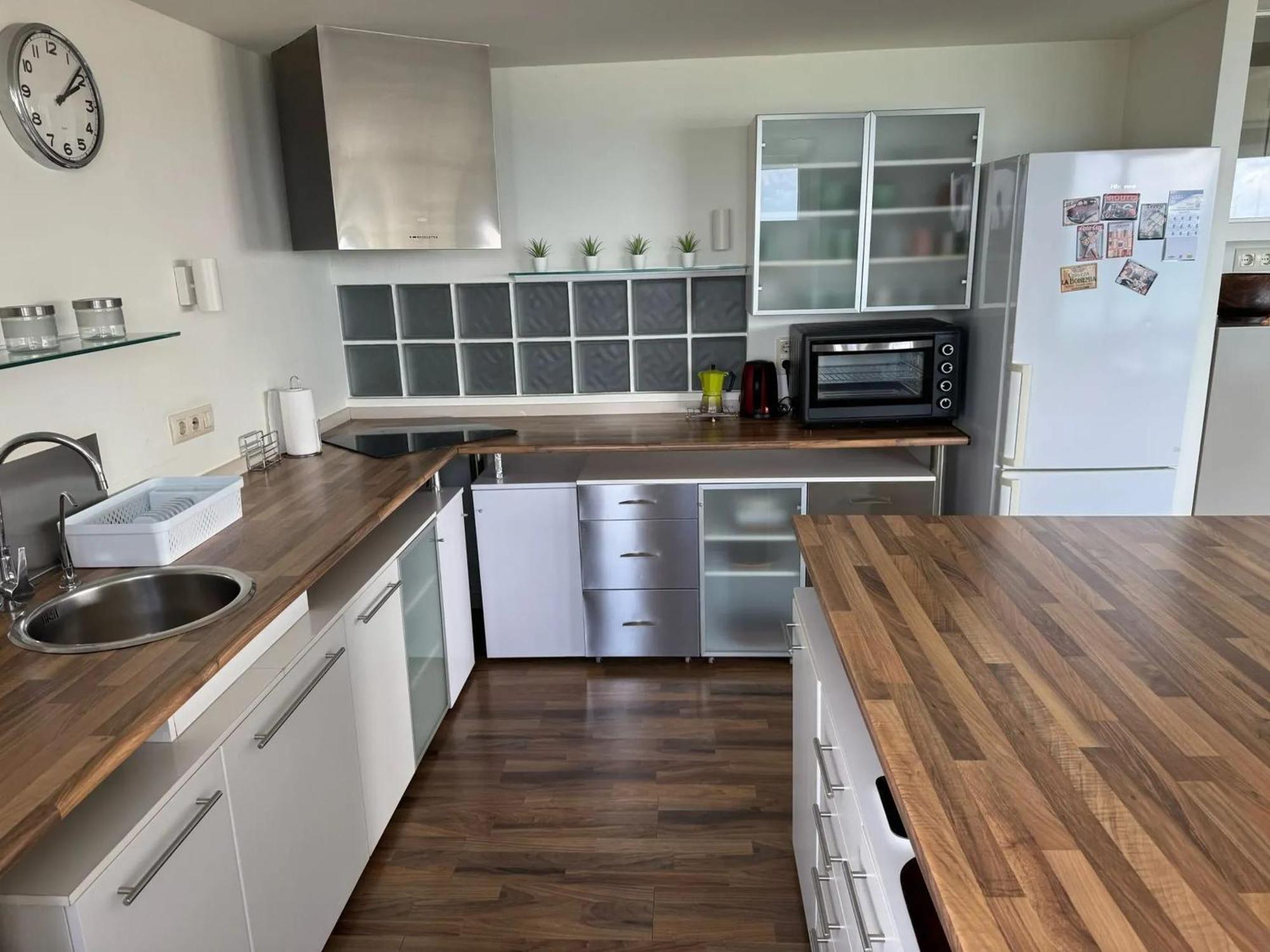 Spacious Apartment In Valencia With Sea View - 160 Sqm Kültér fotó