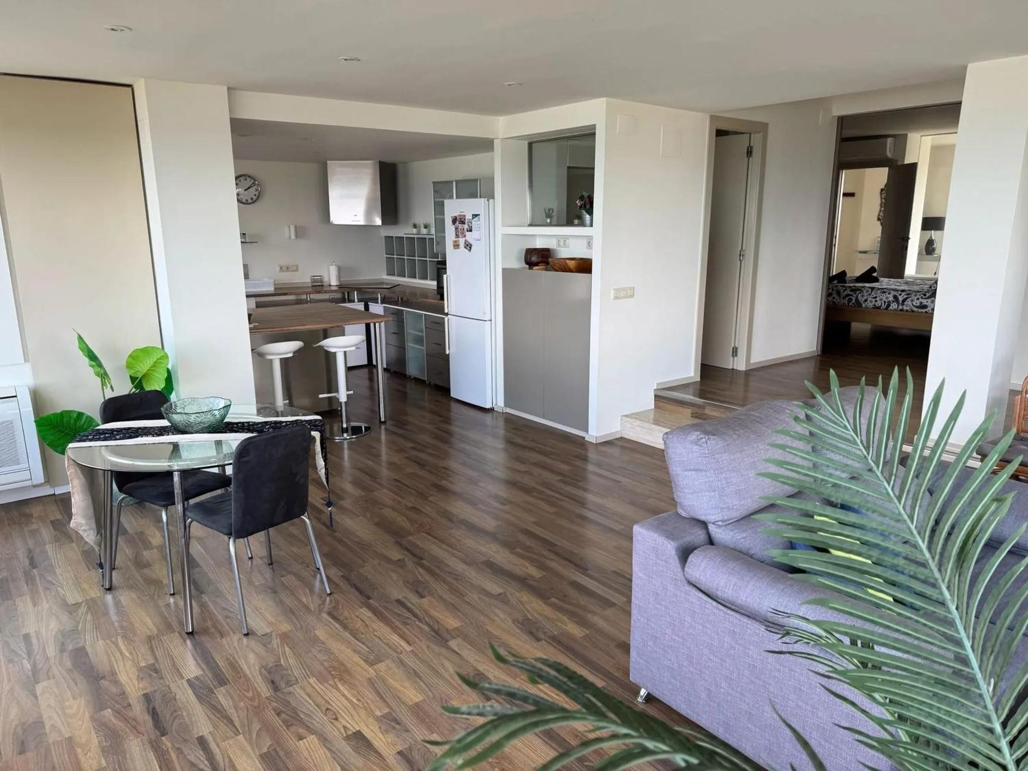 Spacious Apartment In Valencia With Sea View - 160 Sqm Kültér fotó
