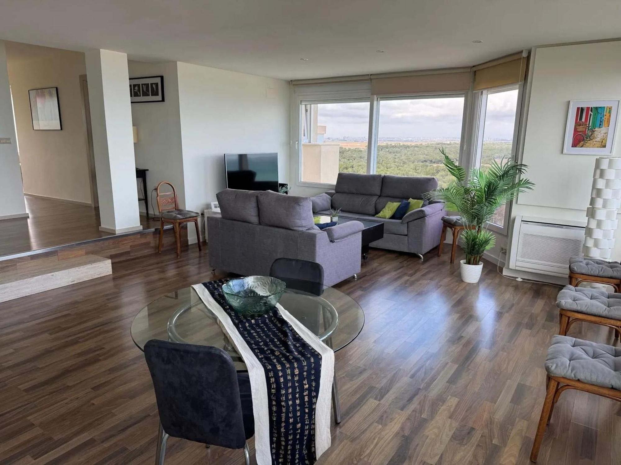 Spacious Apartment In Valencia With Sea View - 160 Sqm Kültér fotó